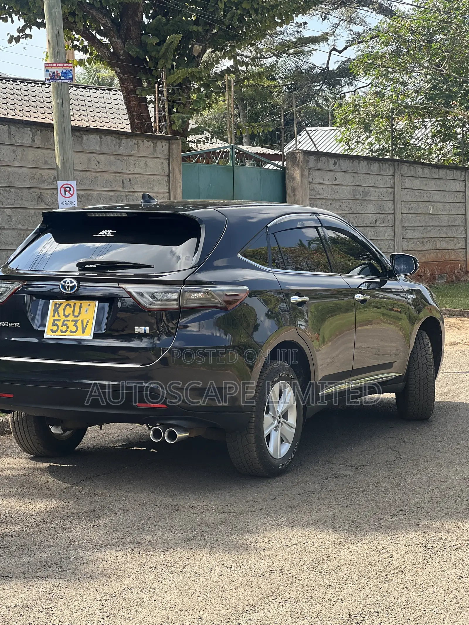 Toyota Harrier Hybrid Premium 2014 Black