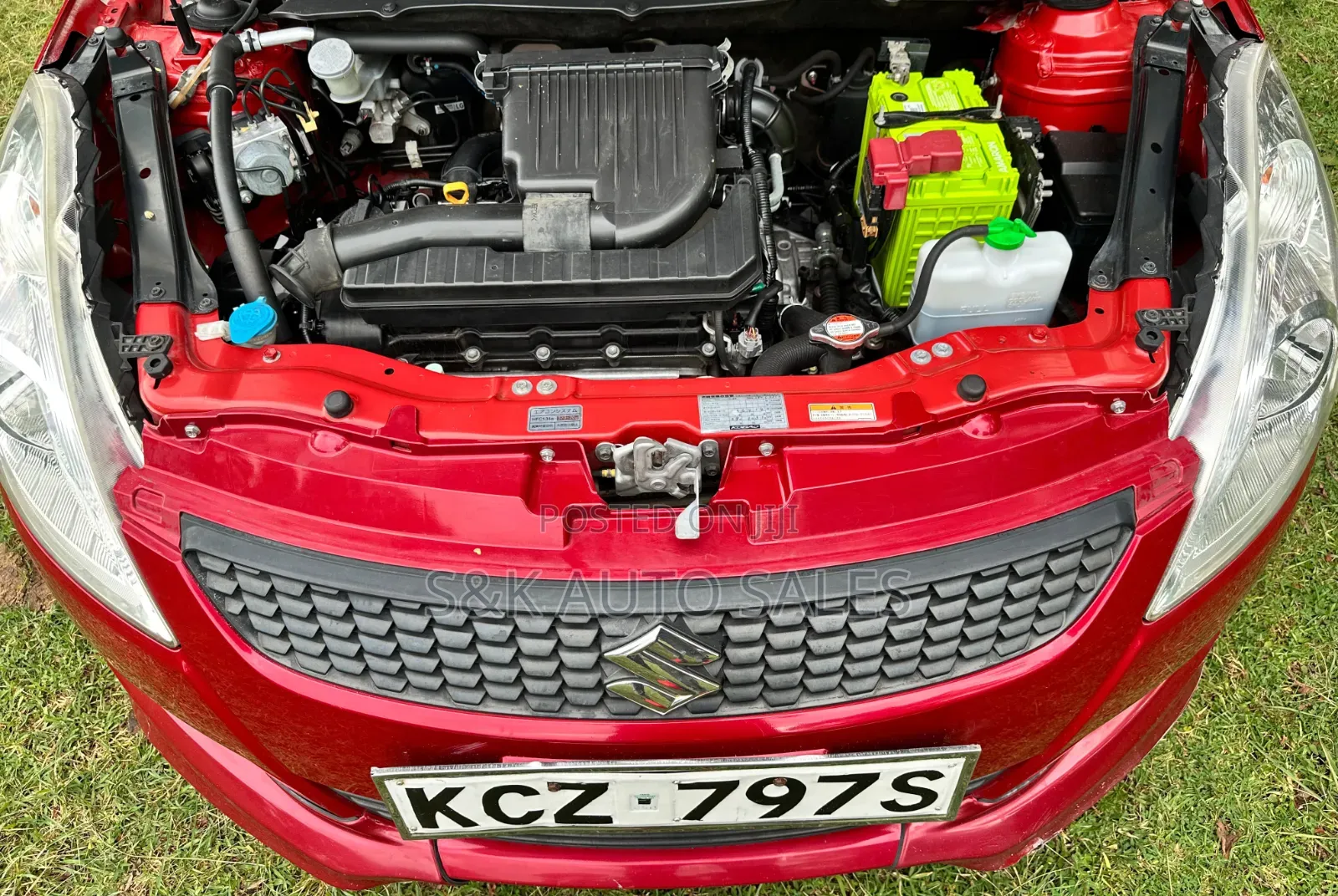 Suzuki Swift 2013 Red