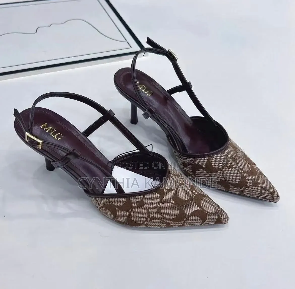 Kitten Pumps