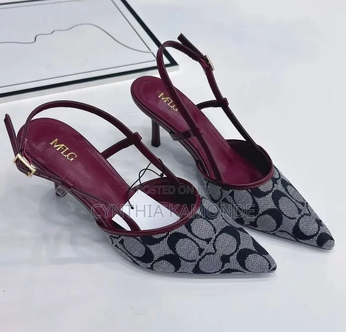 Kitten Pumps