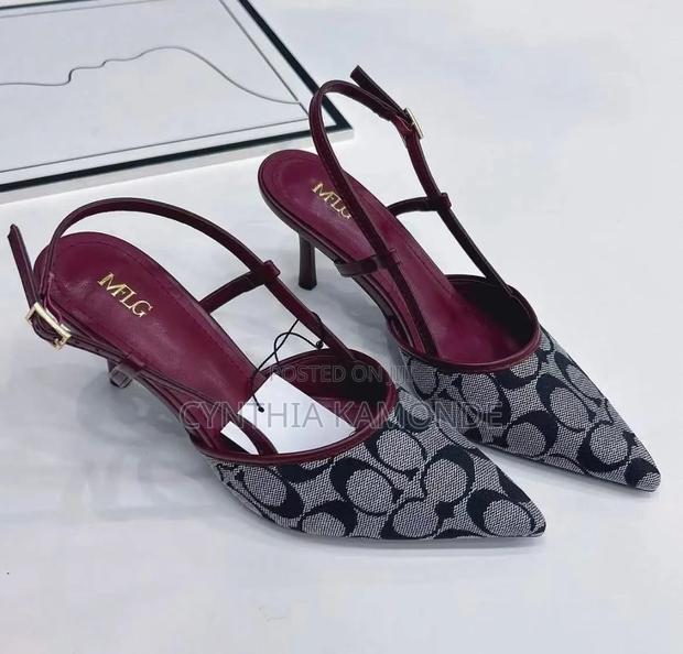 Kitten Pumps - thumbnail 3