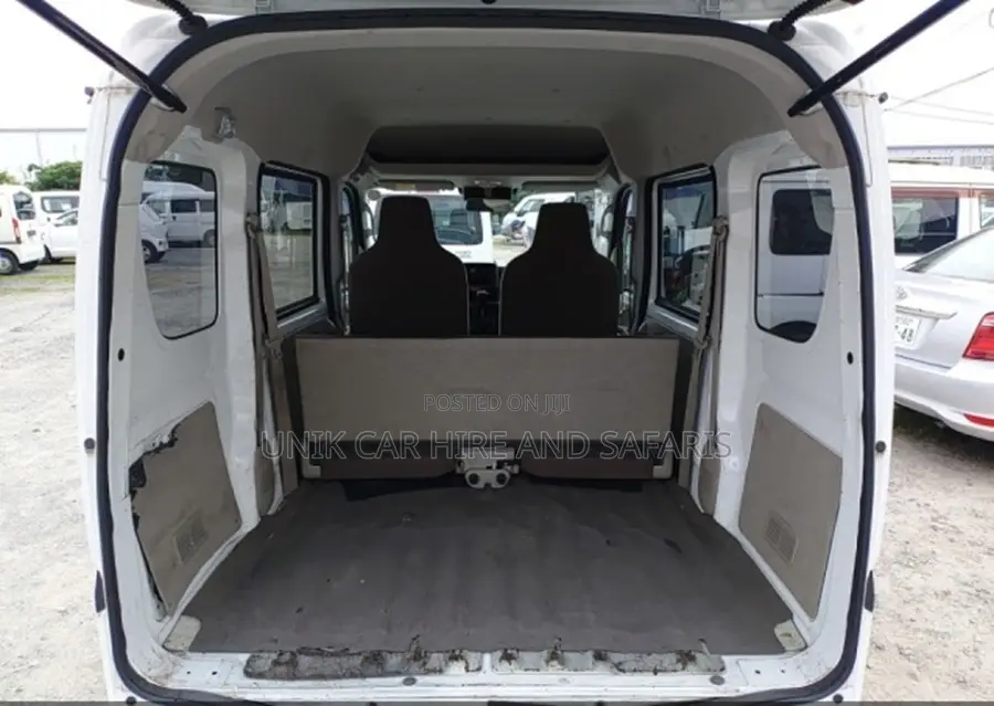 Suzuki EV 2019 White