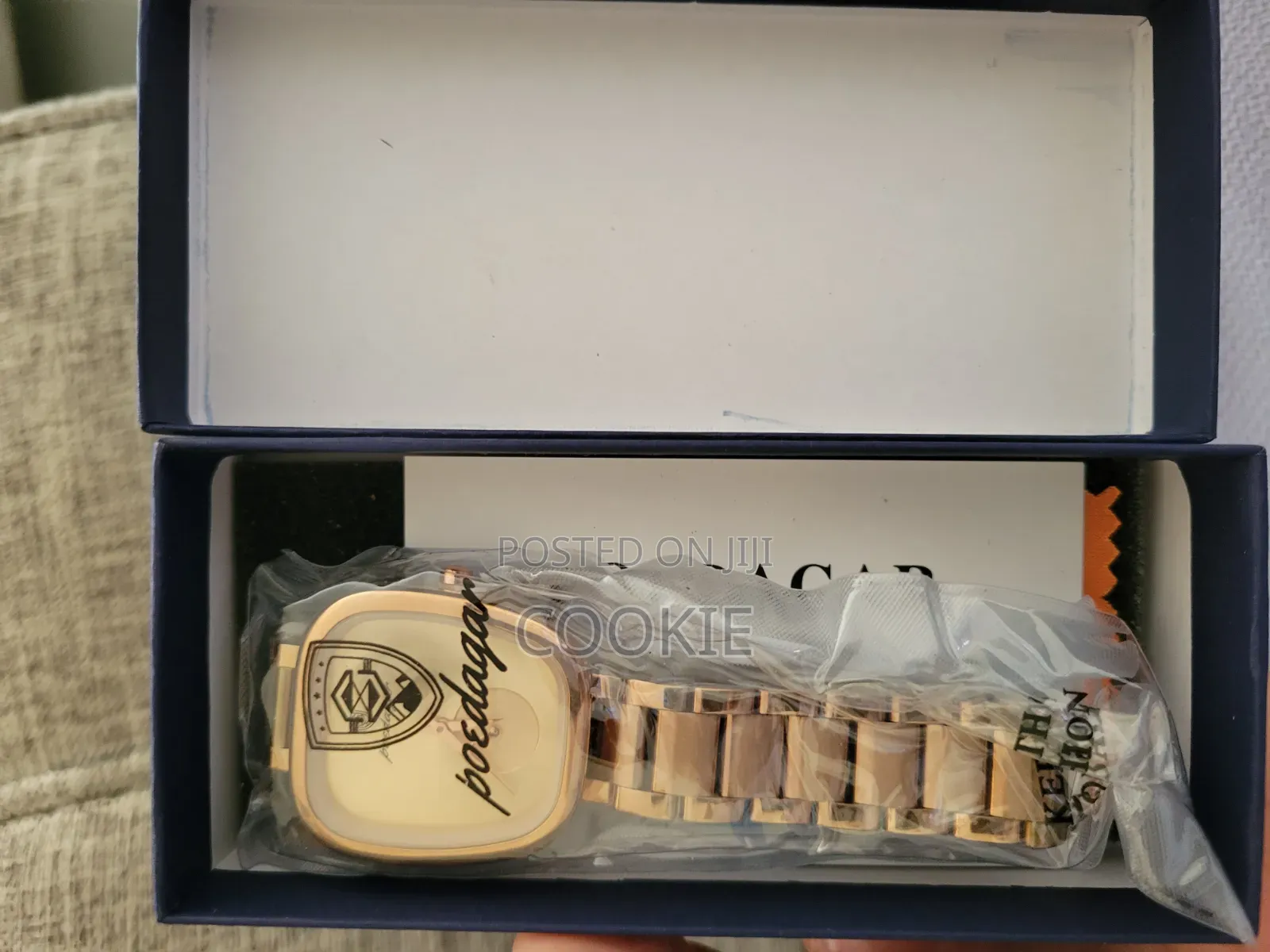 Poedagar Luxury Watch