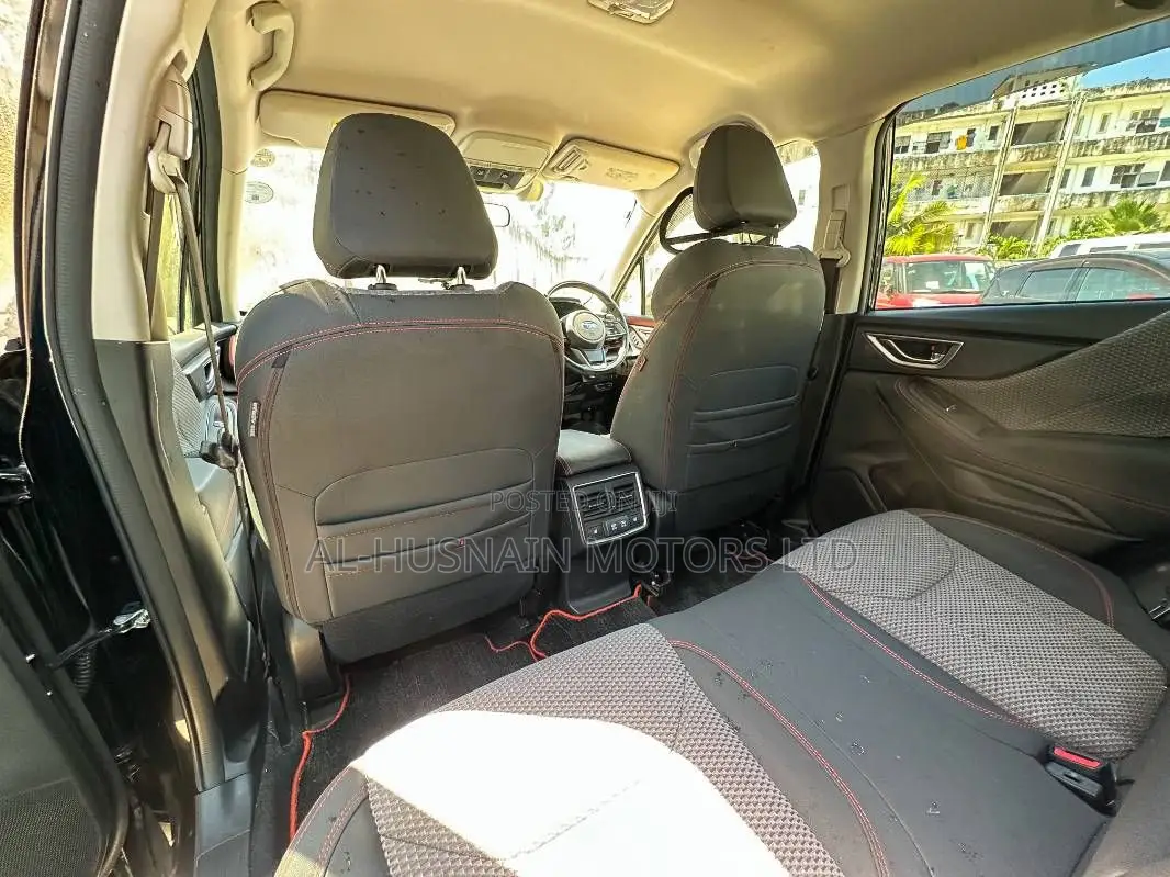 Subaru Forester Premium AWD 2019 Black
