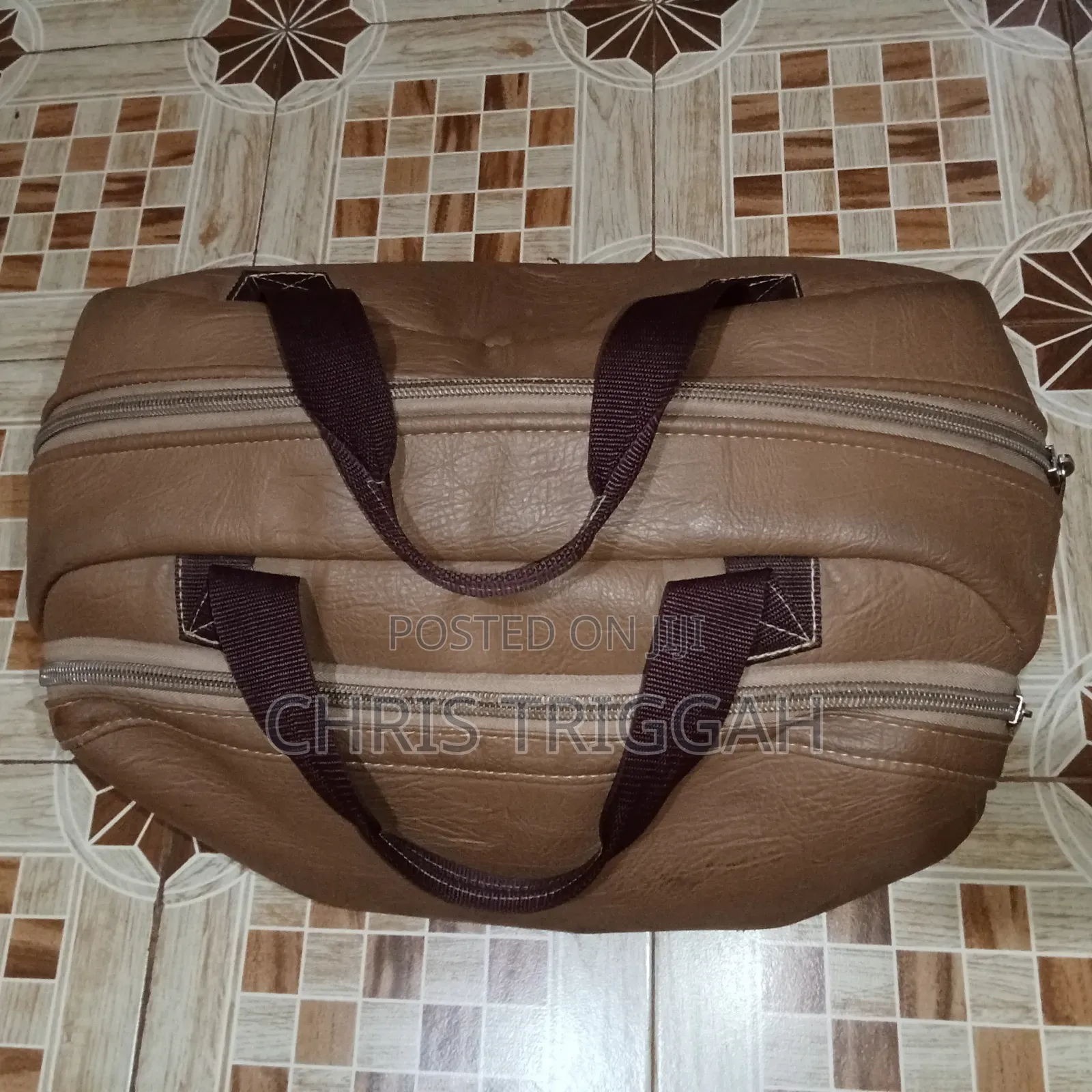 Denri Pure Leather Duffle Bag