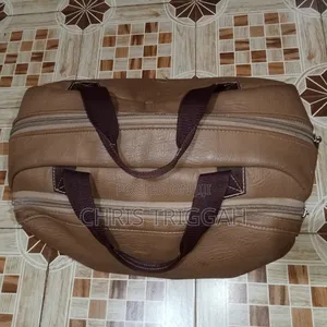 Denri Pure Leather Duffle Bag