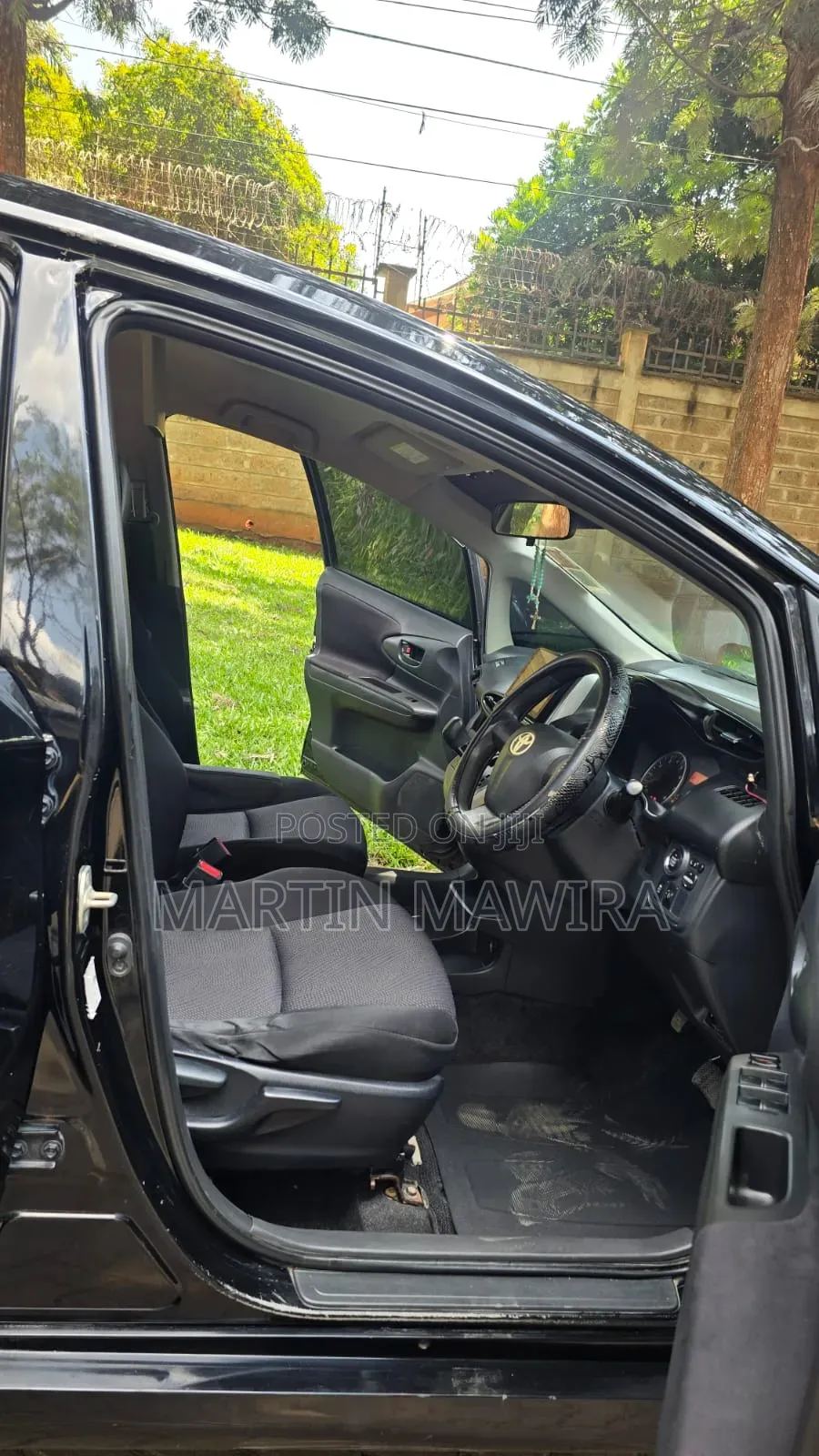 Toyota Wish 2013 Black