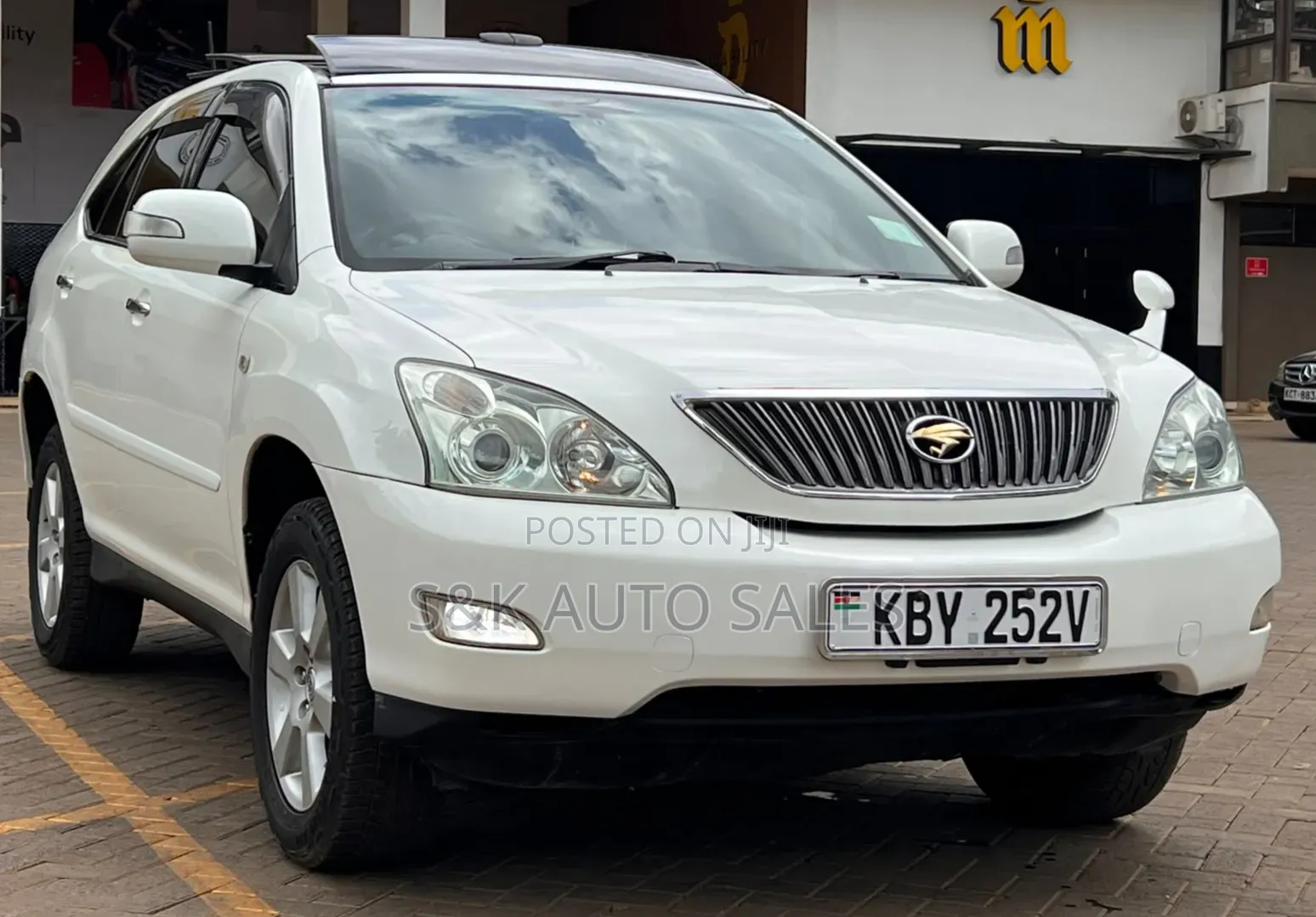 Toyota Harrier 2007 White