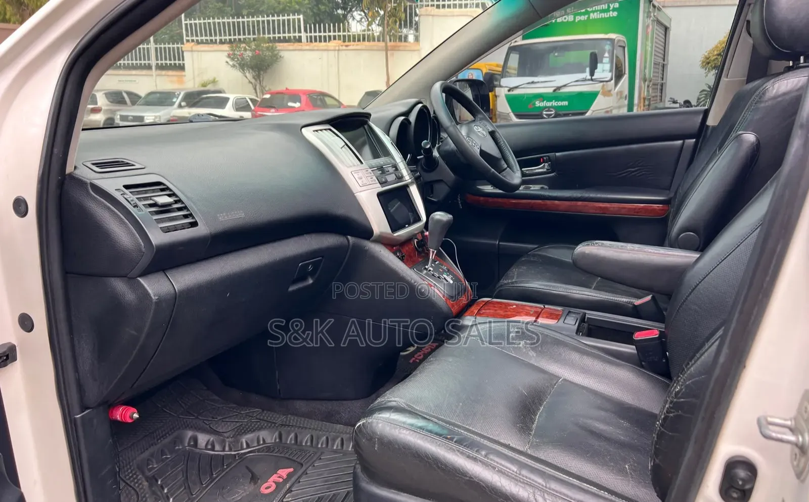 Toyota Harrier 2007 White
