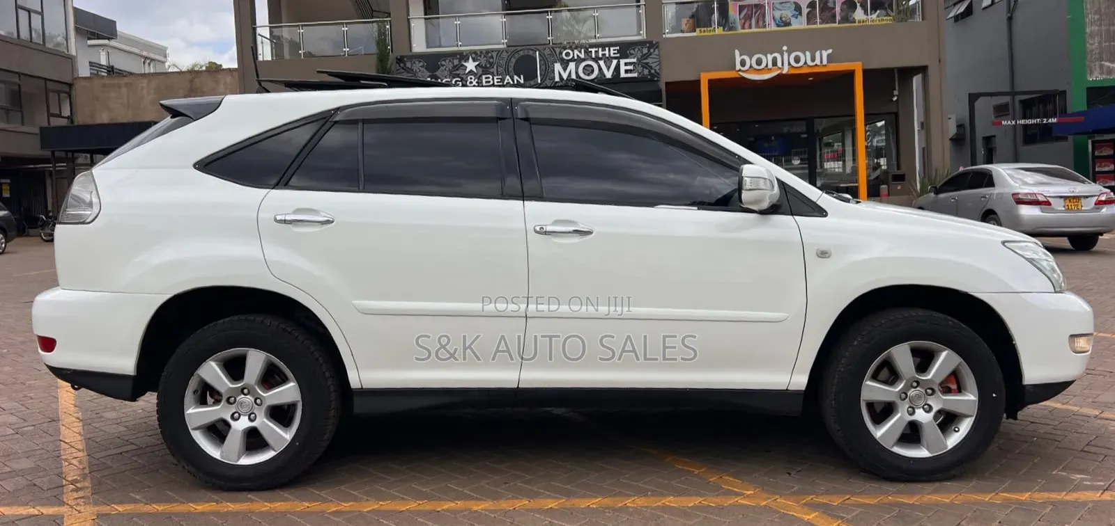 Toyota Harrier 2007 White