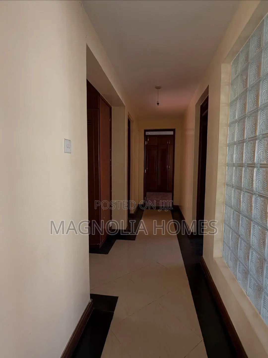 3bdrm Apartment in Valley Arcade for rent