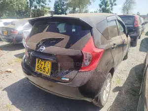 Nissan Note 2013 Purple