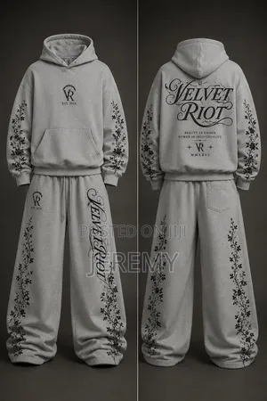 Velvet Riot – Crimson Vine Set 