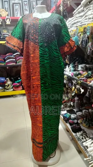 Print Classy Dera