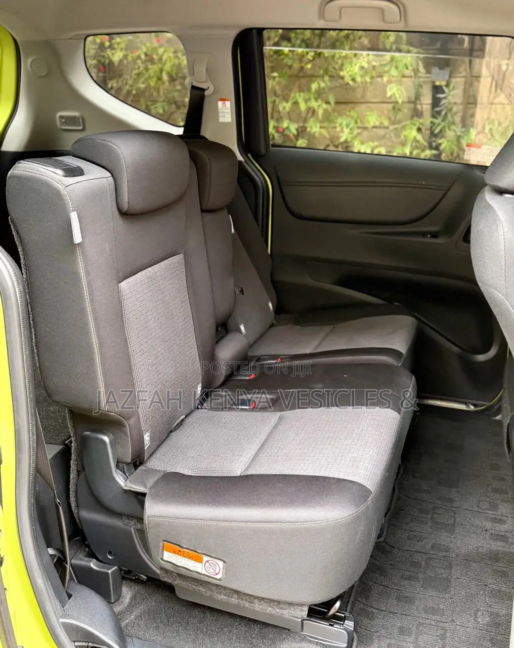 Toyota Sienta 1.5 Hybrid FWD 2018 Green