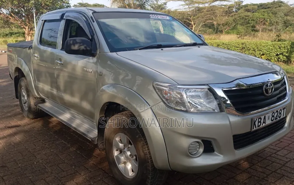 Toyota Hilux 2.5 Cab 2005 Silver