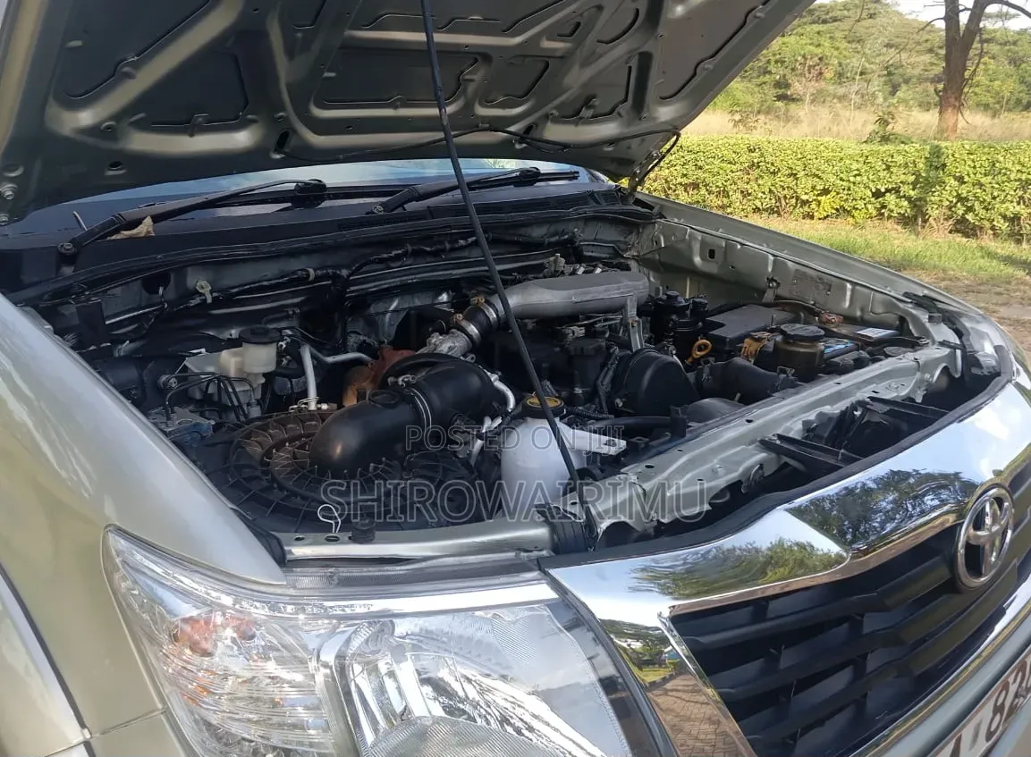 Toyota Hilux 2.5 Cab 2005 Silver