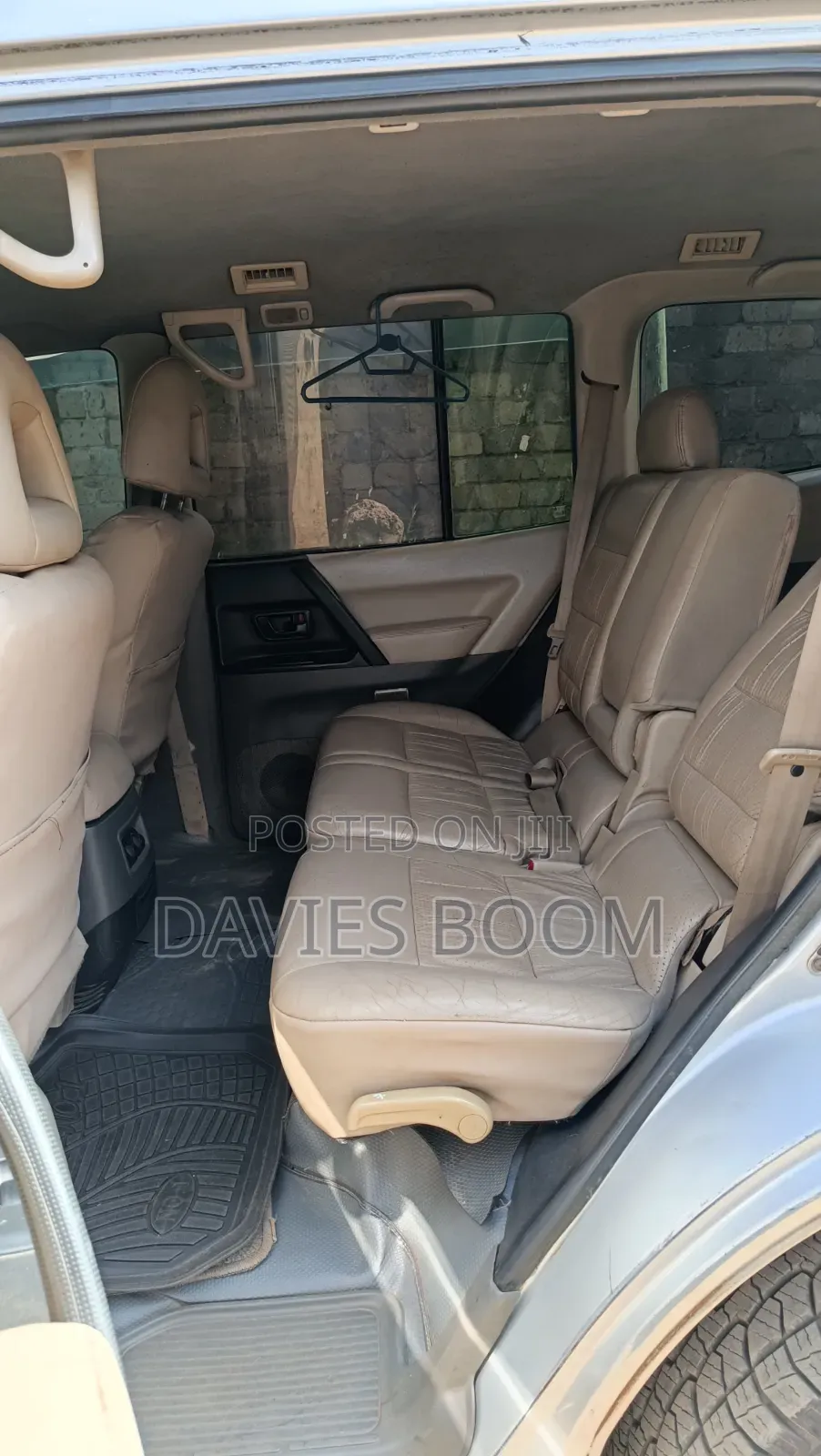 Mitsubishi Pajero 2002 Silver