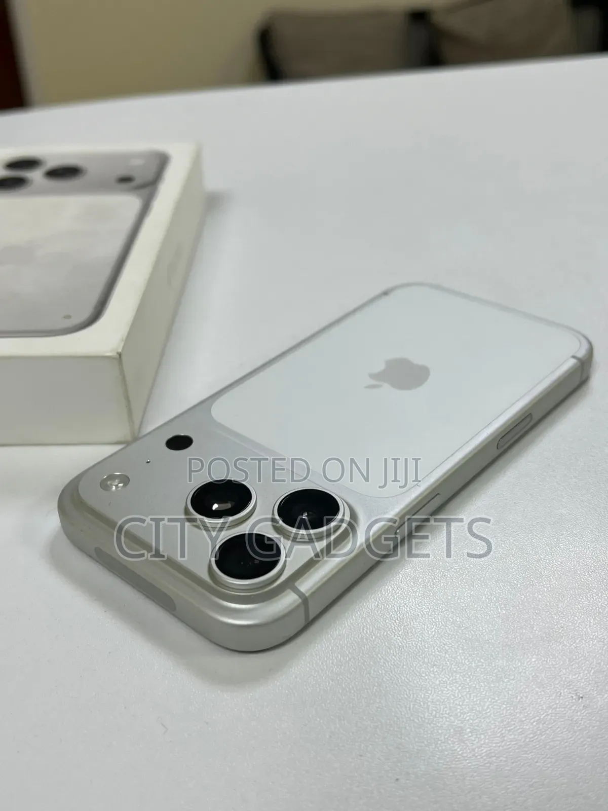 Apple iPhone 17 Pro Max 256 GB Silver