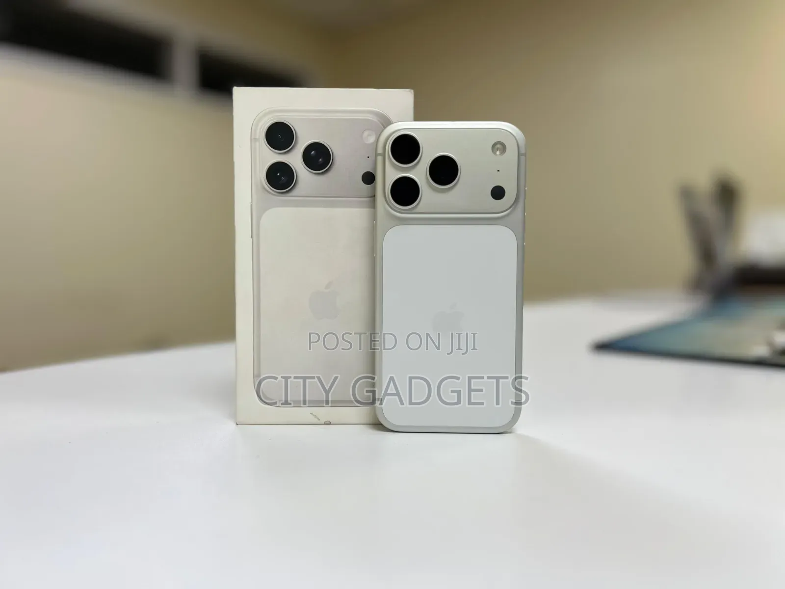 Apple iPhone 17 Pro Max 256 GB Silver