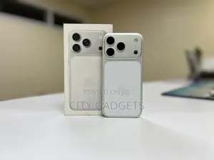 Apple iPhone 17 Pro Max 256 GB Silver