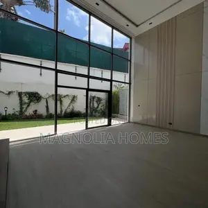 6bdrm Villa in Muthangari for sale