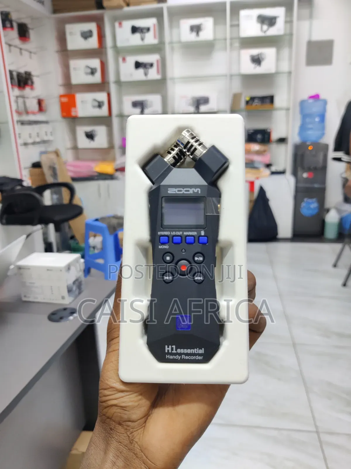 Zoom H1essential 2-Track 32-Bit Float Portable Audio Recorder
