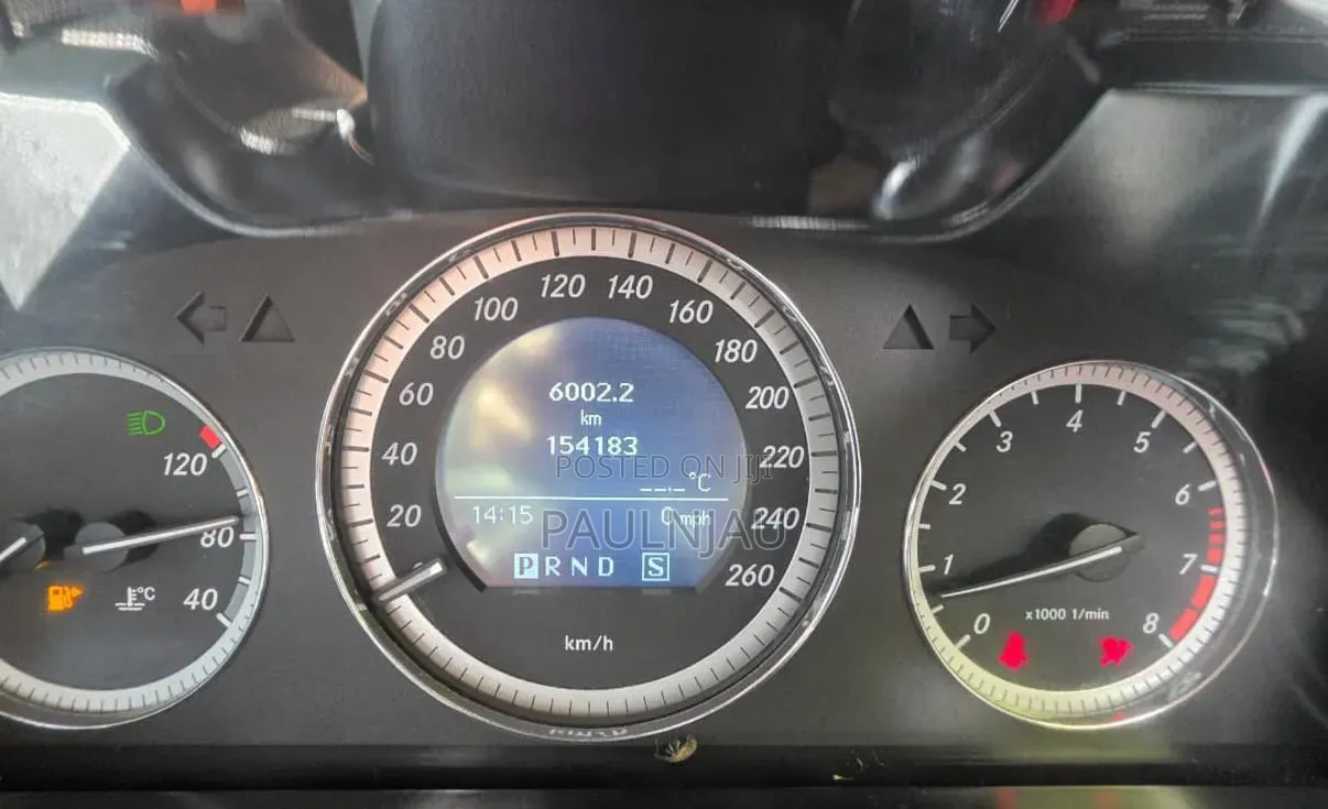Mercedes-Benz C200 2007 Red