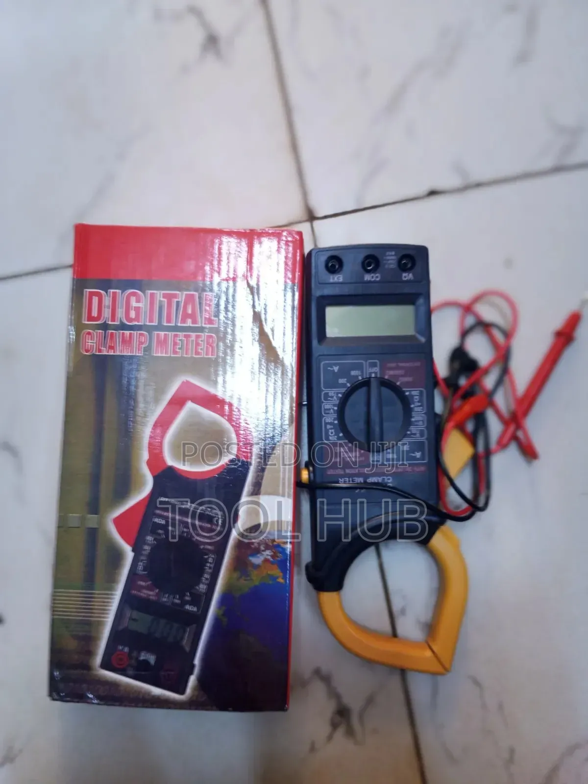 Digital Clamp Meter