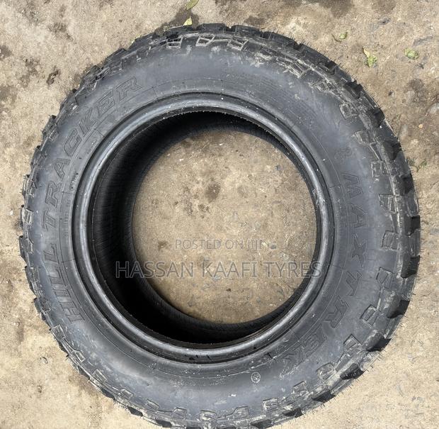 285/60r18 Maxtrek Tyre All Train - thumbnail 3