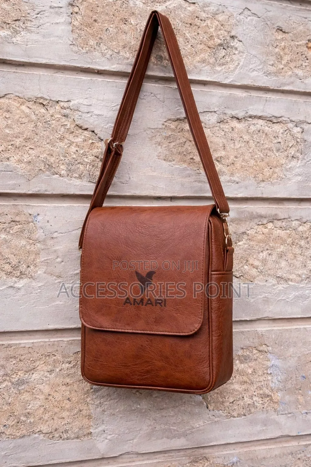 The Amari Urban Sling – Vintage Tan