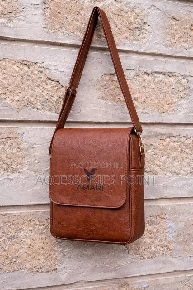 The Amari Urban Sling – Vintage Tan