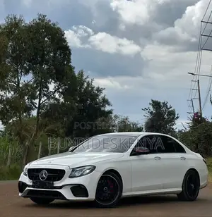Mercedes-Benz E200 2017 White