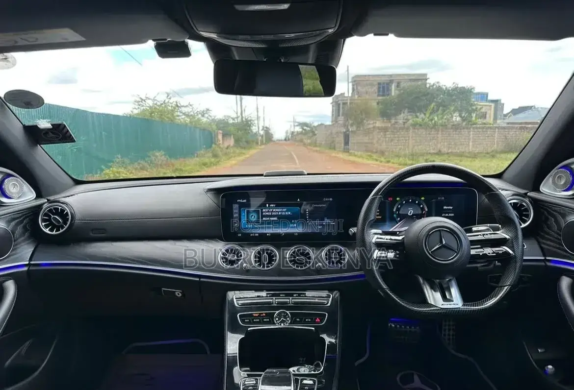 Mercedes-Benz E200 2017 White