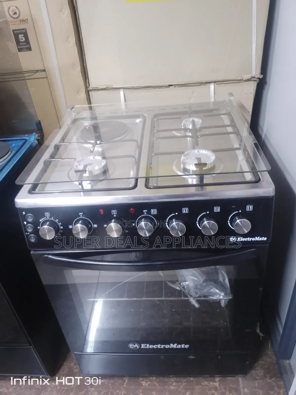 60*60 Electromate Standing Cooker at KSH 19999