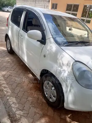 Toyota Passo 2010 White