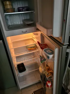 Mika Fridge
Model- Mrdcd105sbr
200litres

