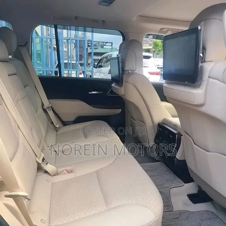 Toyota Land Cruiser 2022 Black