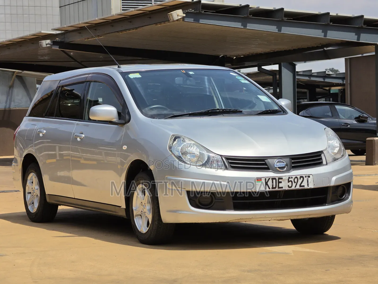 Nissan Advan 2014 Silver