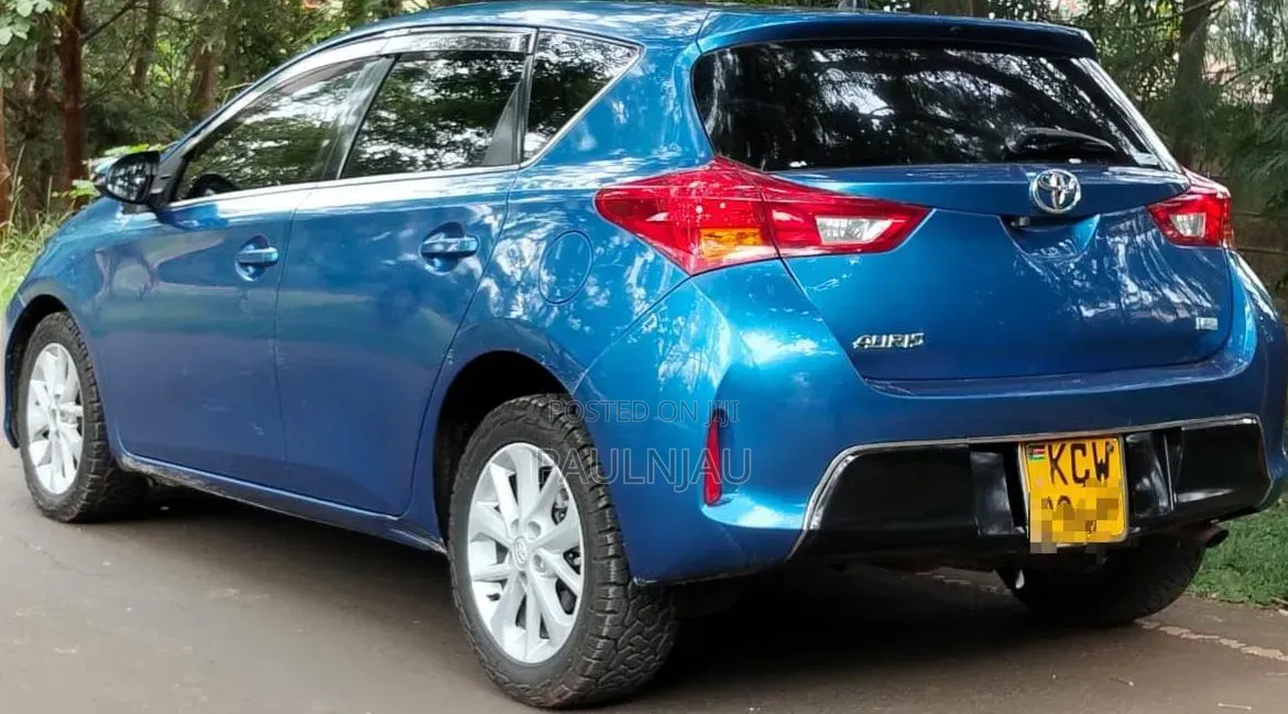 Toyota Auris 2013