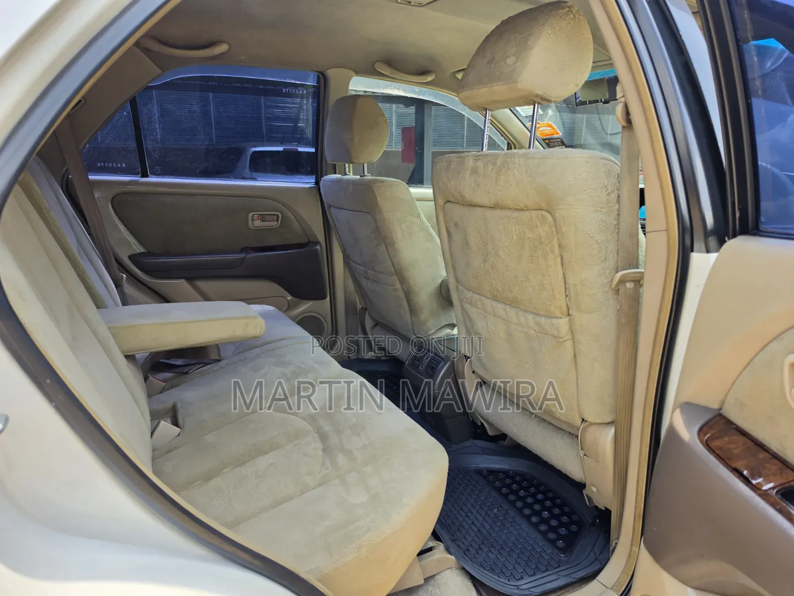 Toyota Harrier 2002 White