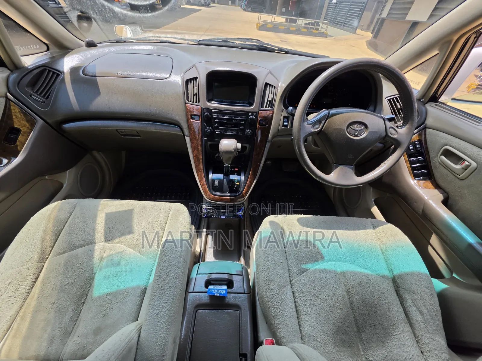 Toyota Harrier 2002 White