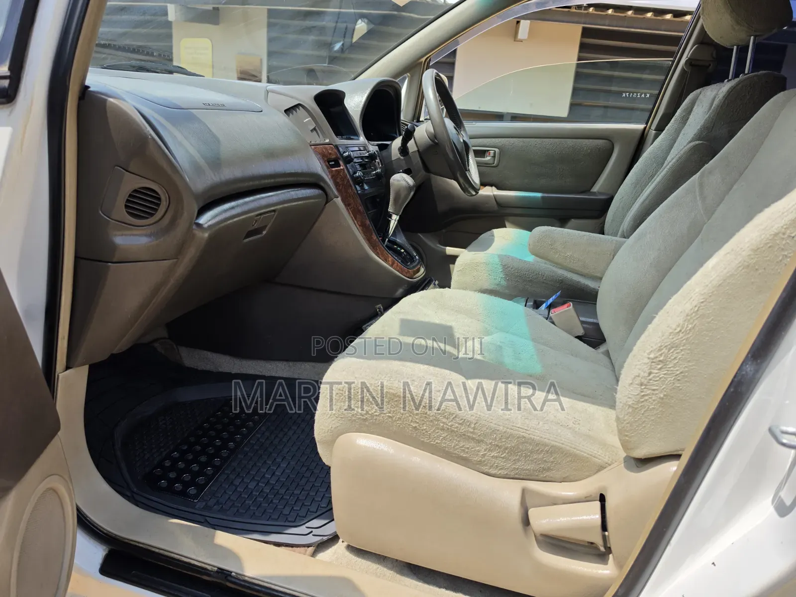 Toyota Harrier 2002 White