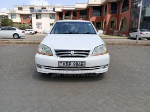 Toyota Mark II 2004 White