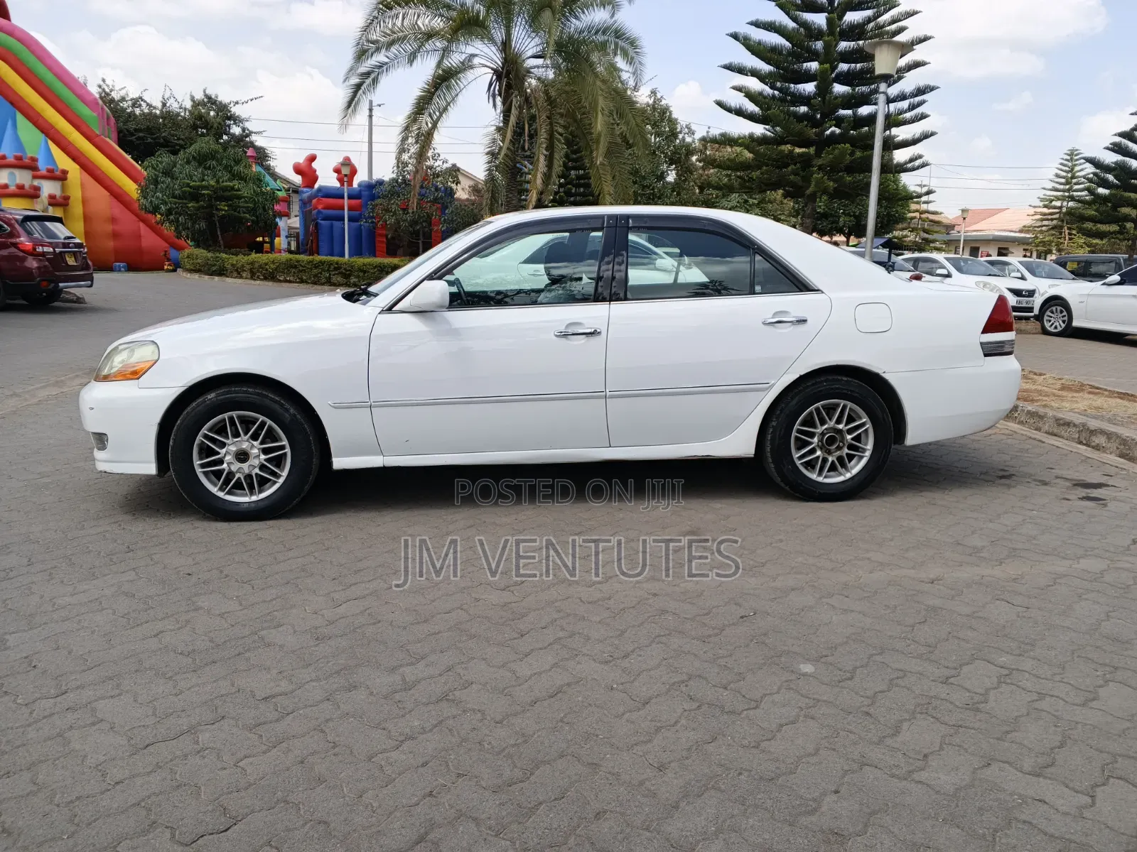 Toyota Mark II 2004 White