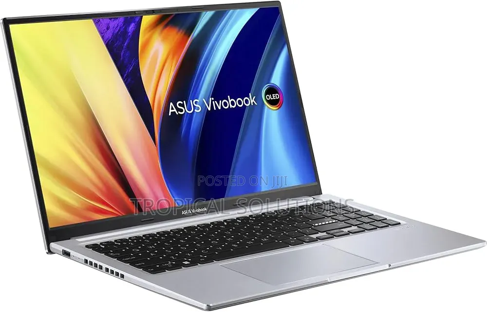 New Laptop Asus Vivobook 15 8GB Intel Core i7 SSD 512GB