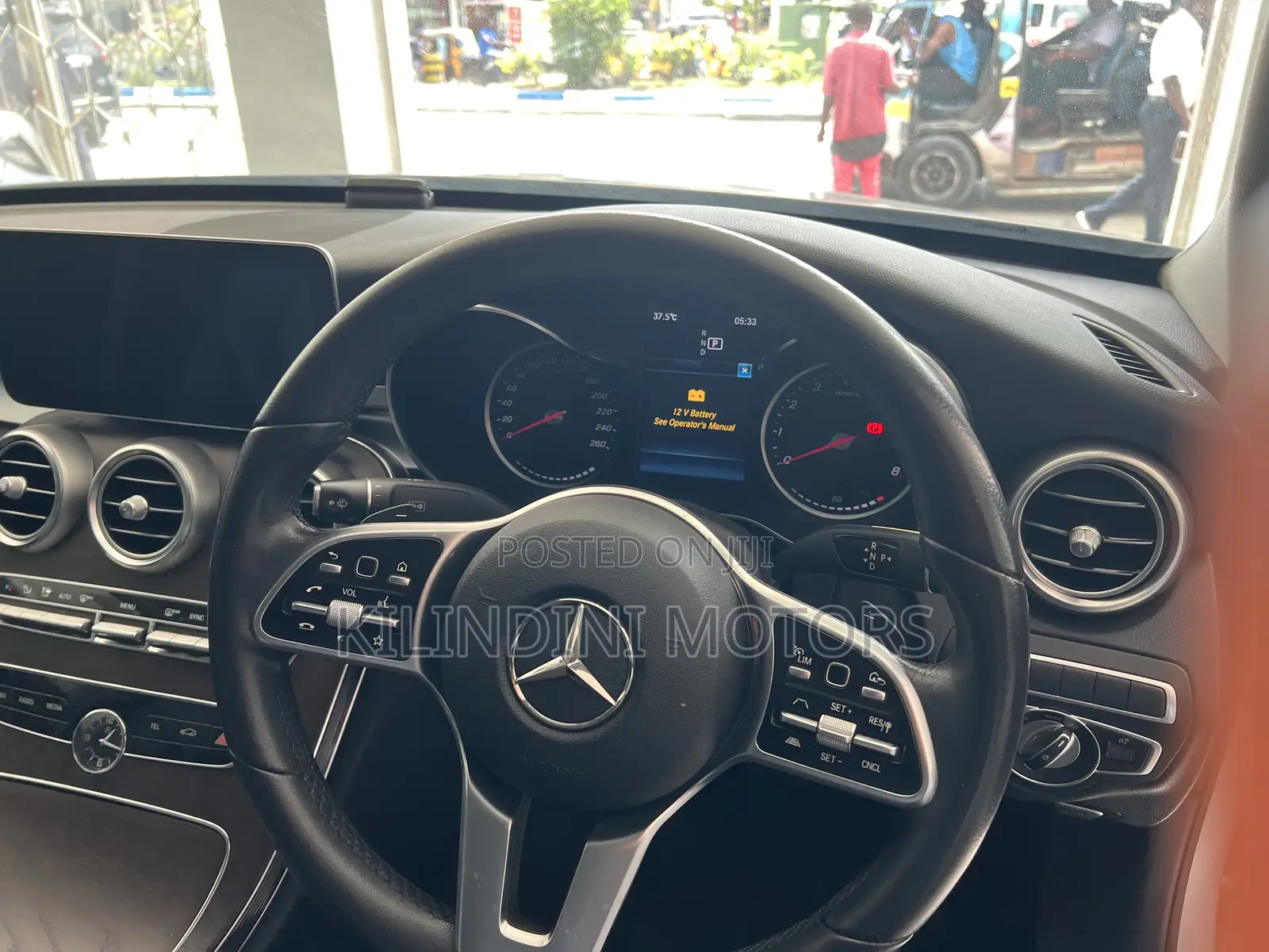 Mercedes-Benz C180 2019 Silver