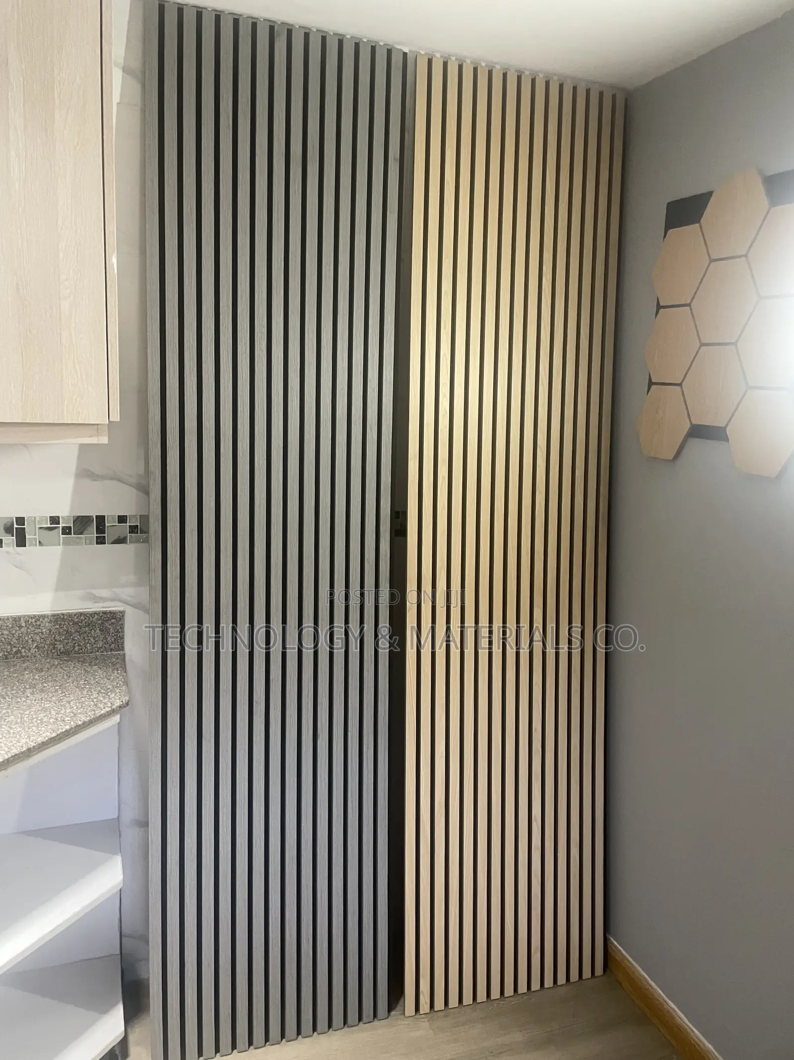 Acoustic Panel in Natural Oak -2.6x0.6m