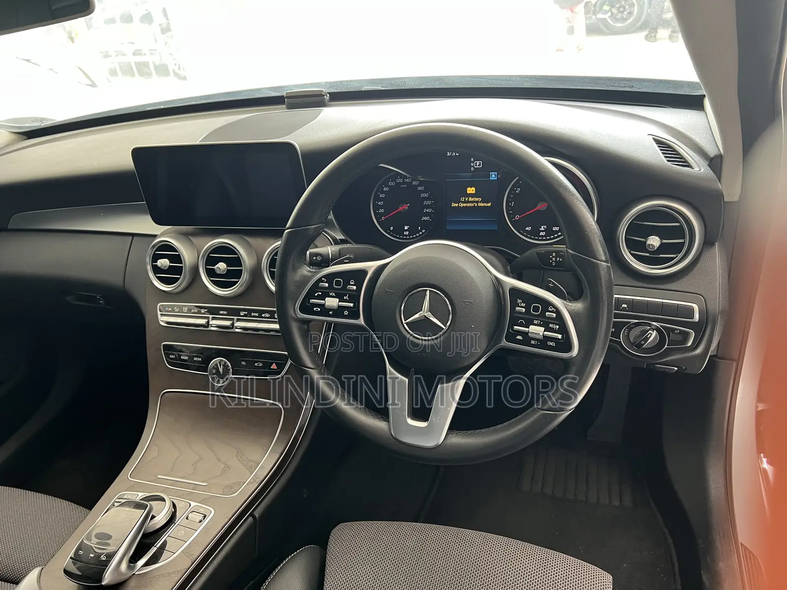 Mercedes-Benz C180 2019 Silver