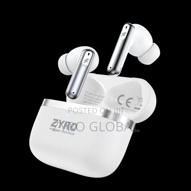 Brand New Zyro Wo1 - main view